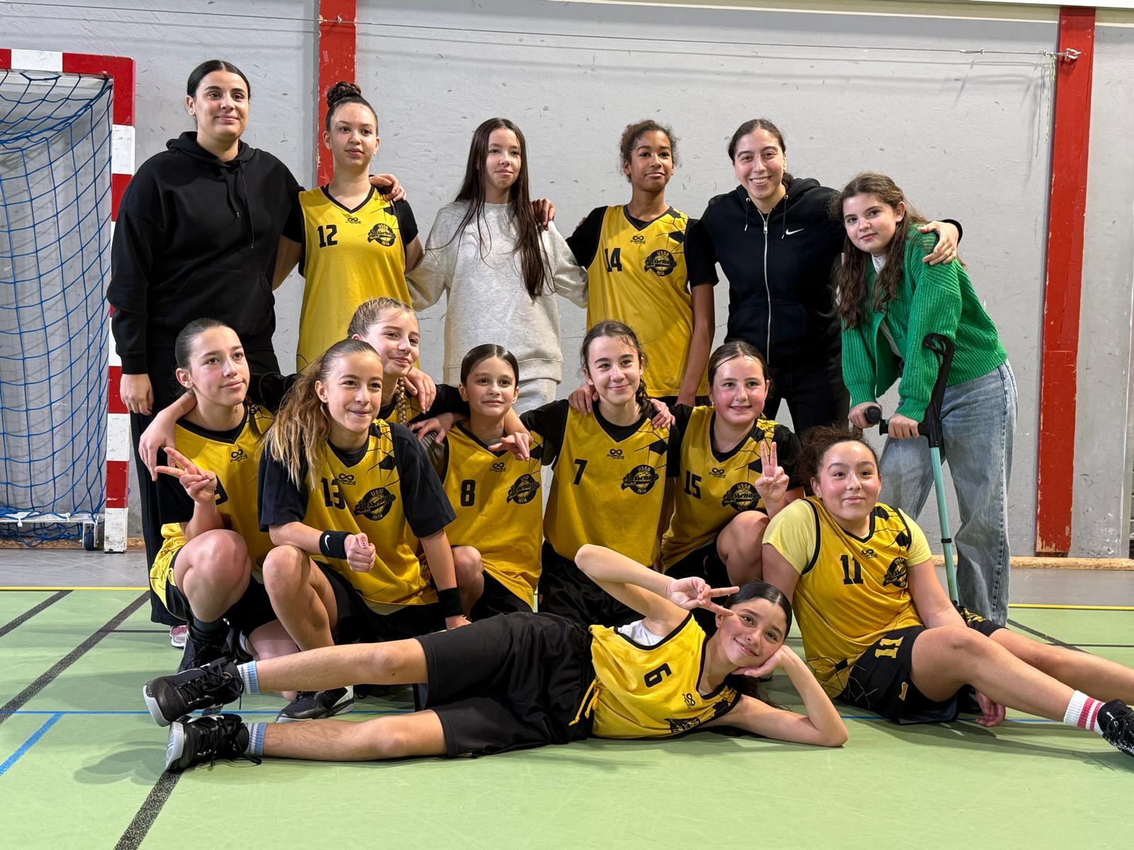 U13F2